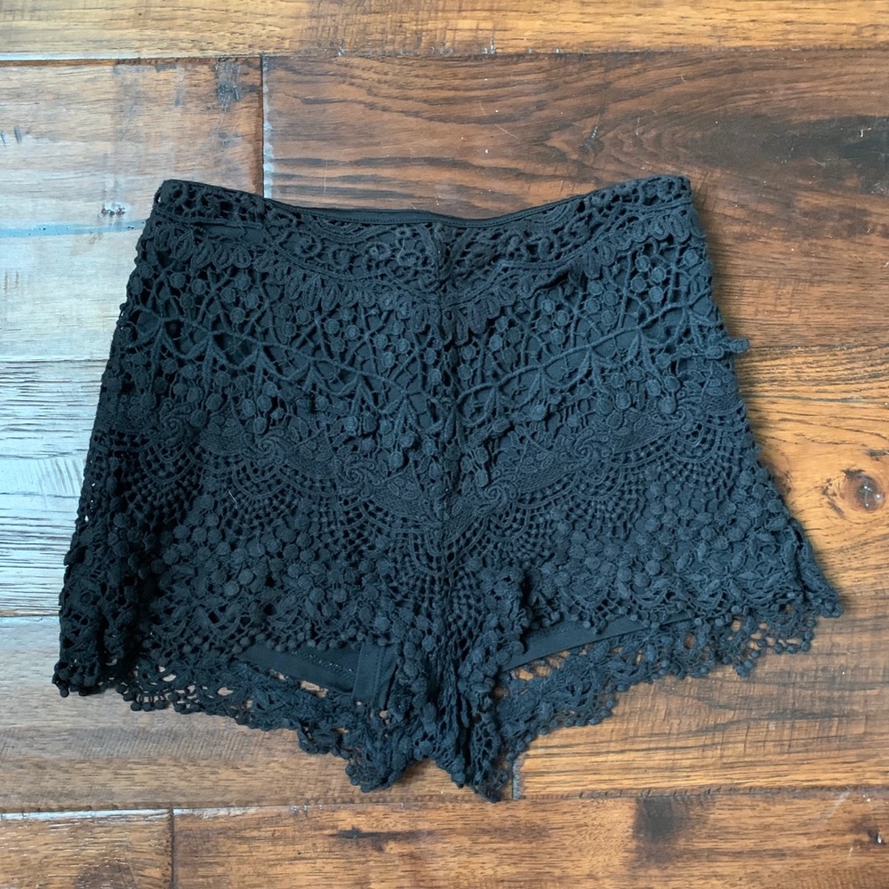 UO Midrise Shorts